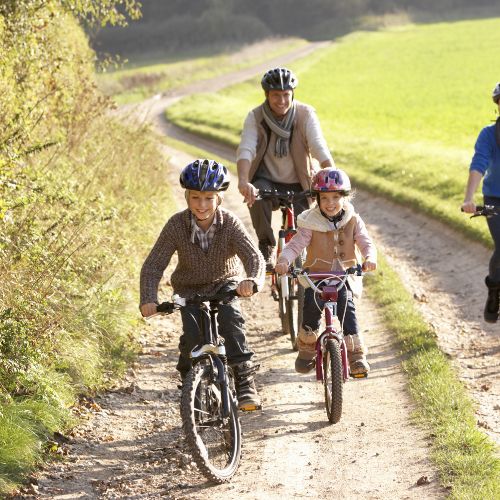 Fahrrad fahren lernen: Tipps für Einsteiger, Eltern und Kinder