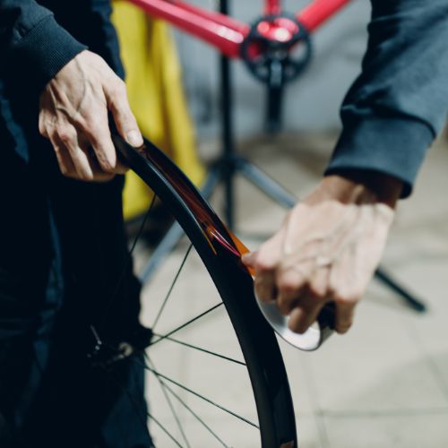 Schlauchlose Fahrradreifen erklärt: Tubeless Reifen Vorteile und Nachteile